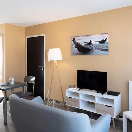 דירה Le Fabre 101 - Charmant Studio - Proche Hypercentre Et Hopital - Wifi - Parking לה-רוש-סור-יון
