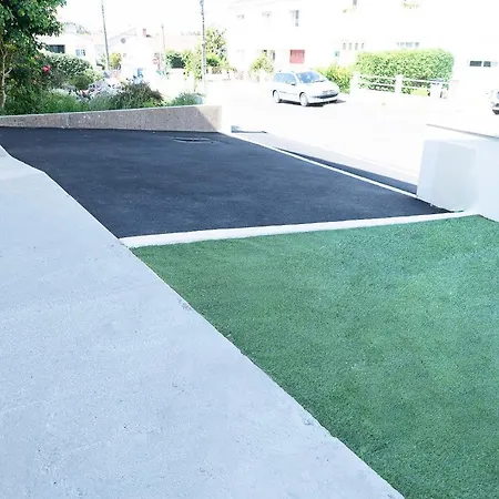 Le Fabre 101 - Charmant Studio - Proche Hypercentre Et Hopital - Wifi - Parking דירה