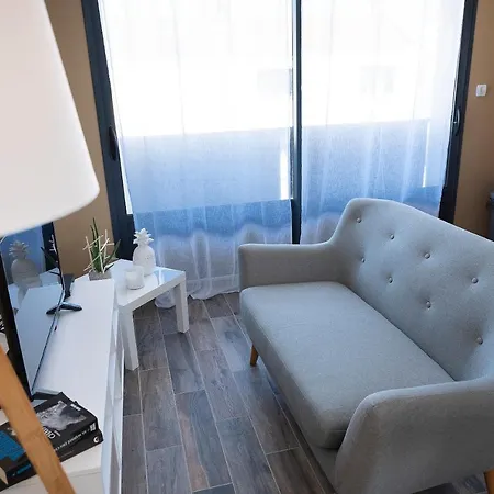 Le Fabre 101 - Charmant Studio - Proche Hypercentre Et Hopital - Wifi - Parking דירה לה-רוש-סור-יון